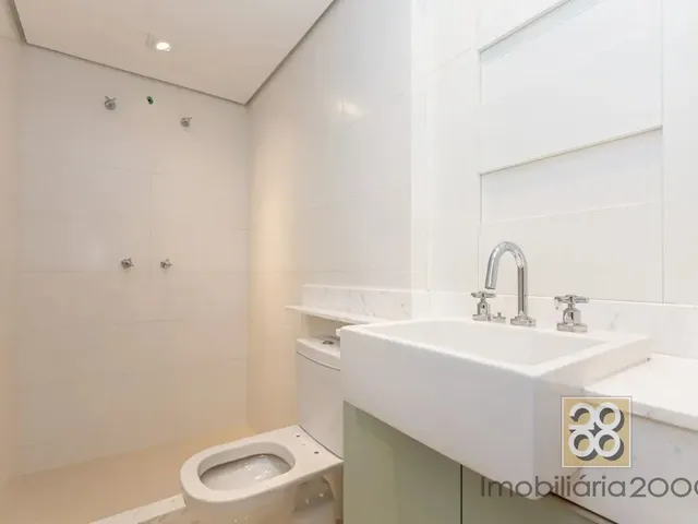 Apartamento 1 quarto e 1 banheiro, à venda, no bairro Centro em Curitiba