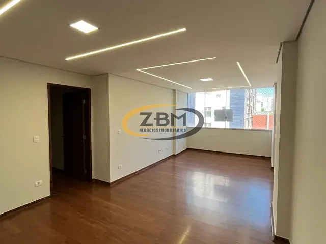 Apartamento 3 quartos e 3 banheiros, à venda, no bairro Centro em Londrina
