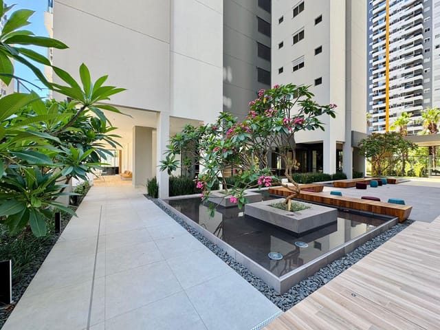 Apartamento com 241m² 3 quartos e 4 banheiros, à venda, no bairro Gleba Fazenda Palhano em Londrina