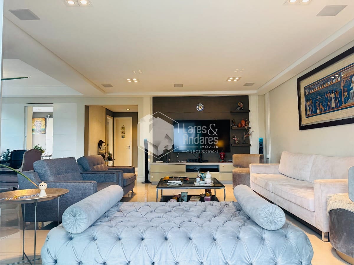 Apartamento, 4 quartos, 215 m² - Foto 1