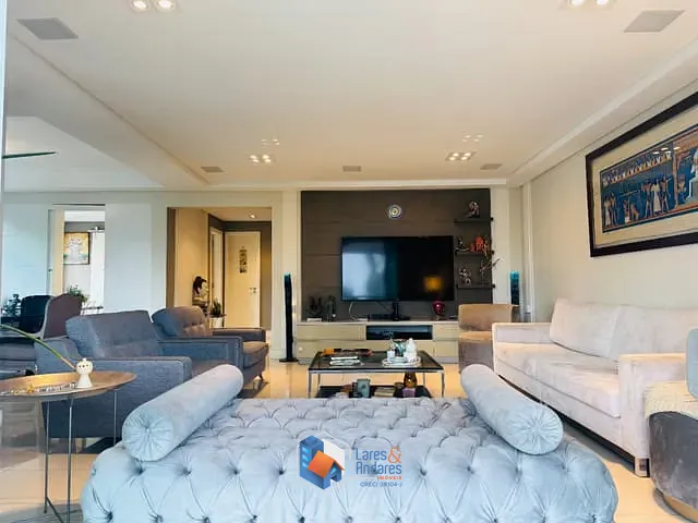 Apartamento com 215m² 4 quartos e 5 banheiros, à venda, no bairro Aclimação em São Paulo