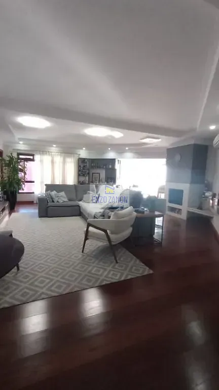 Apartamento, 3 quartos, 205 m² - Foto 1