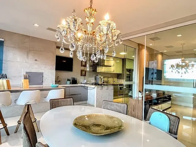 Apartamento com 332m² 3 quartos e 5 banheiros, à venda, no bairro Gleba Fazenda Palhano em Londrina