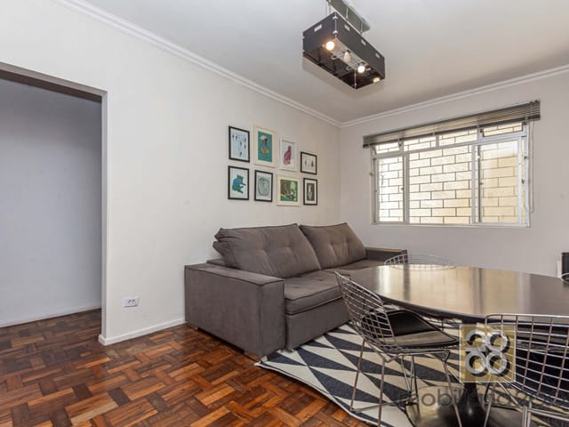 Apartamento 3 quartos e 2 banheiros, à venda, no bairro Centro em Curitiba