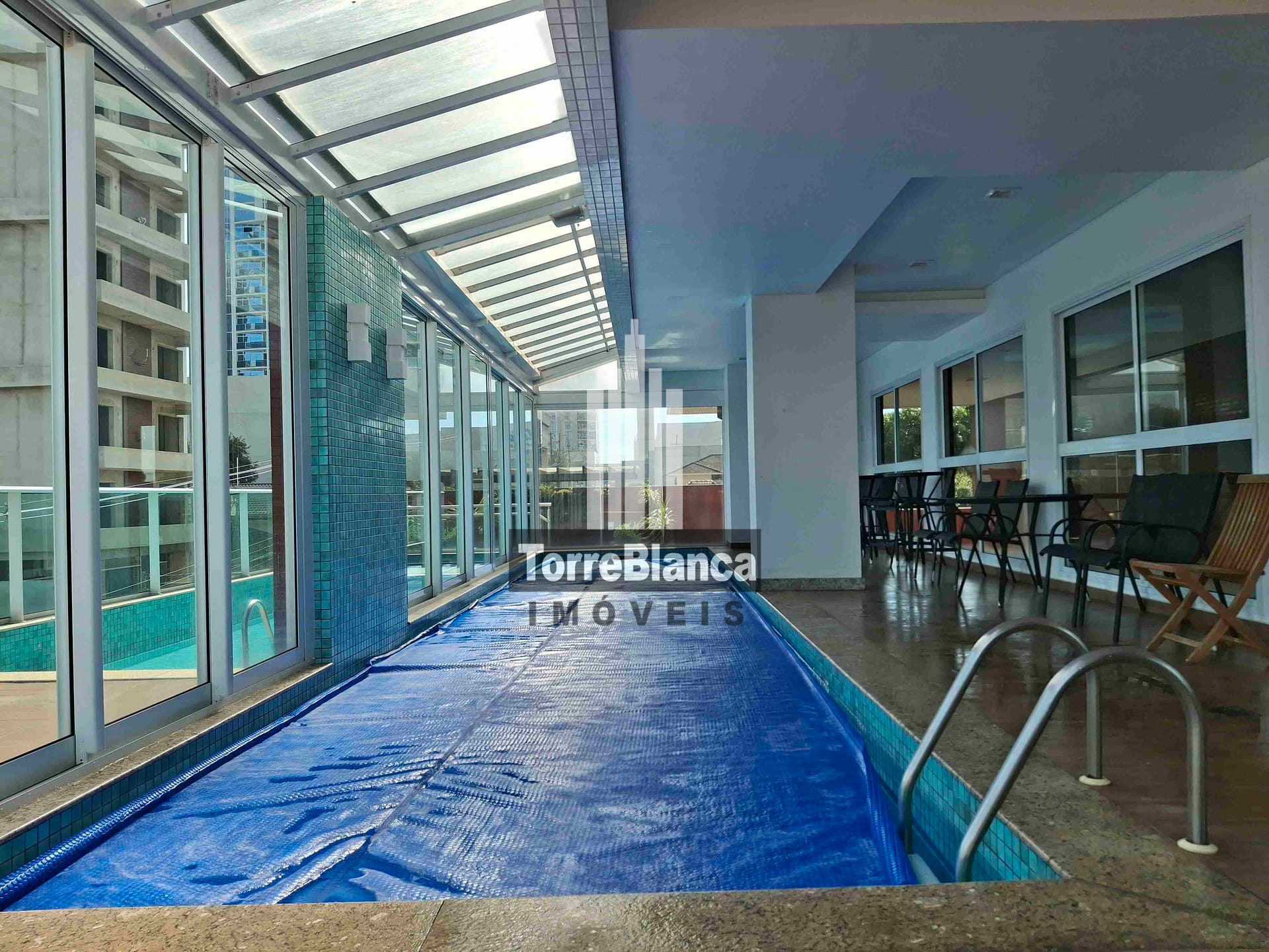 Apartamento à venda e aluguel com 2 quartos, 110m² - Foto 32