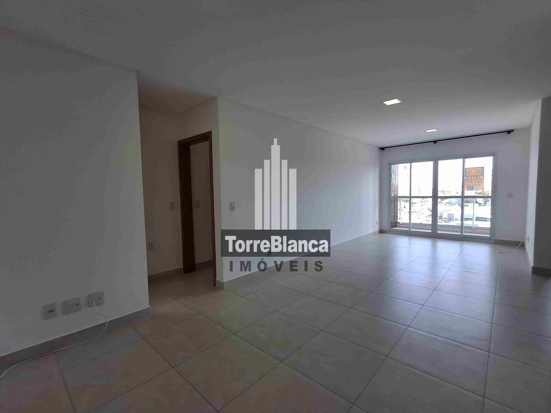 Apartamento à venda e aluguel com 2 quartos, 110m² - Foto 8