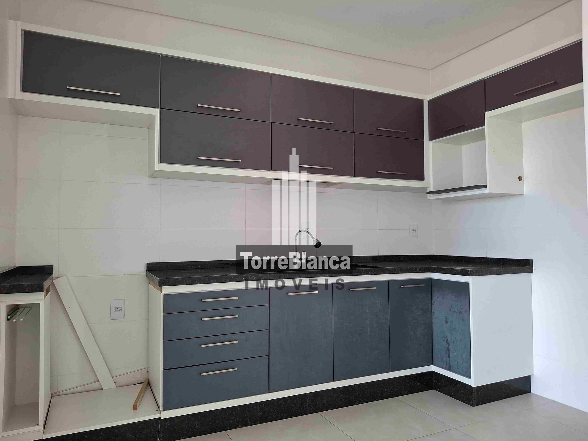 Apartamento à venda e aluguel com 2 quartos, 110m² - Foto 11