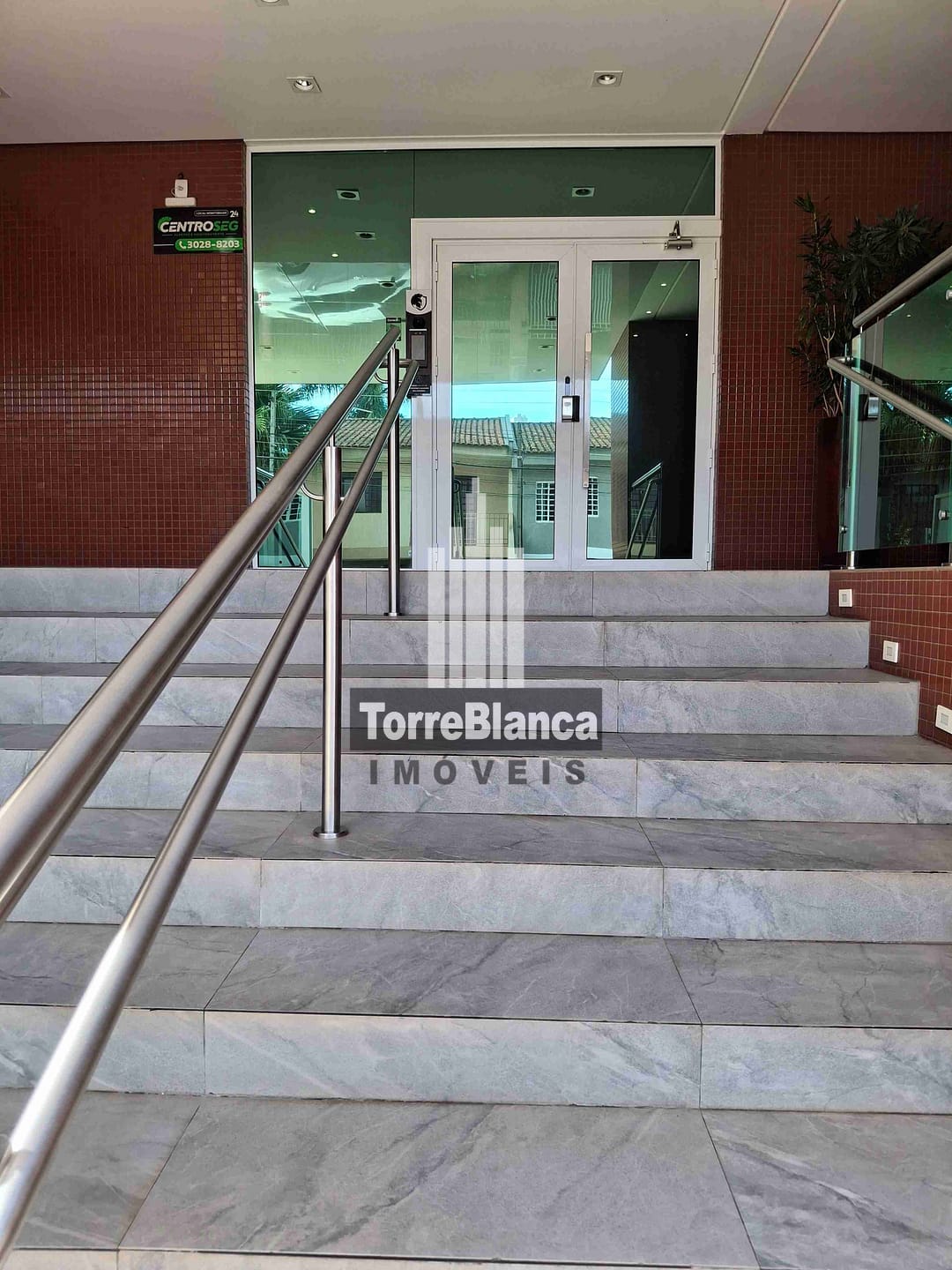 Apartamento à venda e aluguel com 2 quartos, 110m² - Foto 4