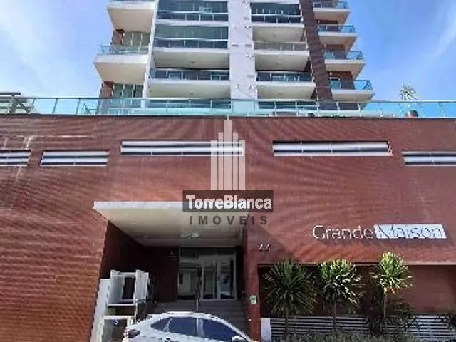 Apartamento com 175m² 2 quartos e 3 banheiros, à venda, no bairro Oficinas em Ponta Grossa