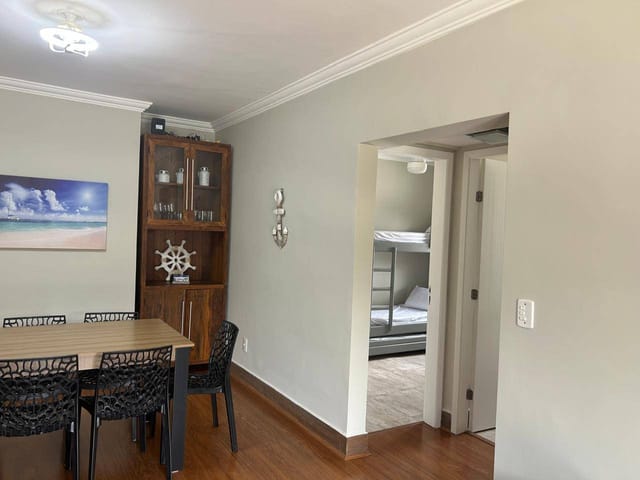 Apartamento 2 quartos e 2 banheiros, para alugar, no bairro Centro em Bertioga