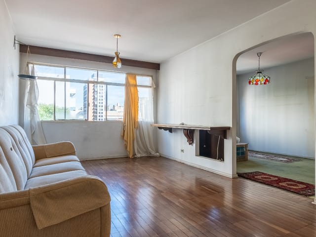 Foto do Apartamento - Apartamento tipo para venda em Moema com 3 quartos, sendo 1 suíte, 105m² | Lares e Andares Imóveis