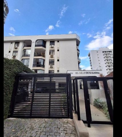 Apartamento com 160m² 3 quartos e 3 banheiros, à venda, no bairro Centro  em Campos dos Goytacazes