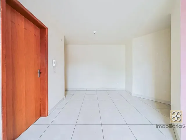 Apartamento 2 quartos e 1 banheiro, à venda, no bairro Portão em Curitiba