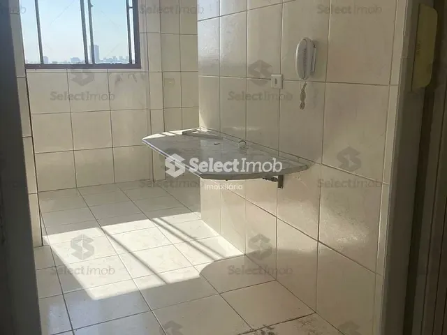Apartamento com 70m² 3 quartos e 1 banheiro, à venda, no bairro Jardim Santo André em Santo André