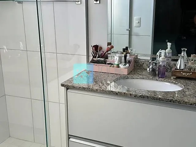 Apartamento 3 quartos e 2 banheiros, à venda, no bairro Jardim Topazio em São José dos Campos
