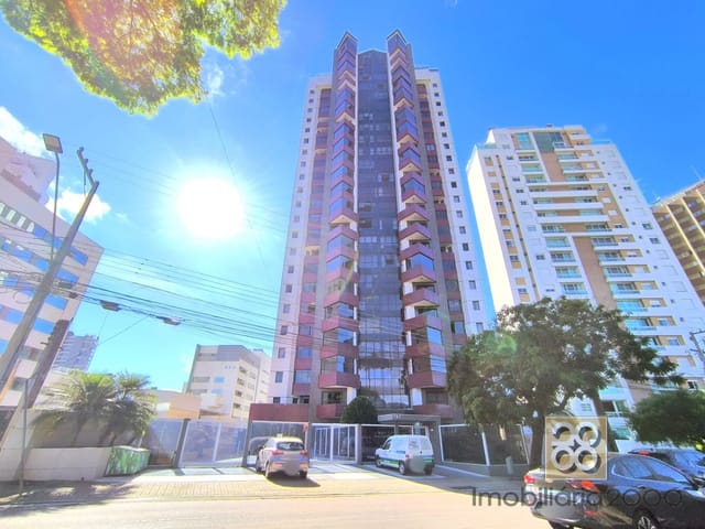 Apartamento 3 quartos e 3 banheiros, à venda, no bairro Água Verde em Curitiba
