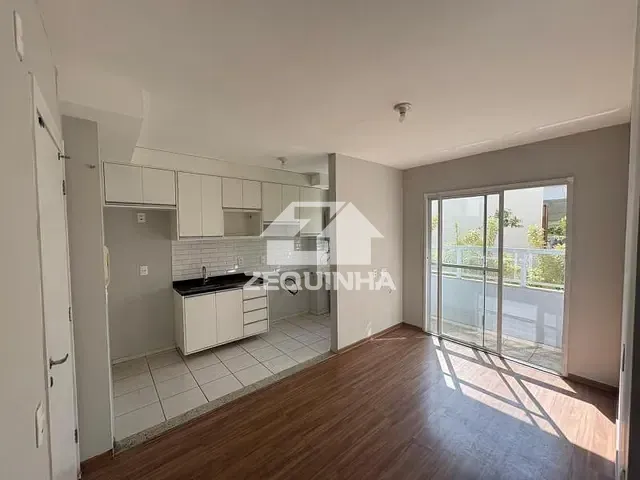 Apartamento com 46m² 2 quartos e 1 banheiro, para alugar, no bairro Piratininga em Osasco