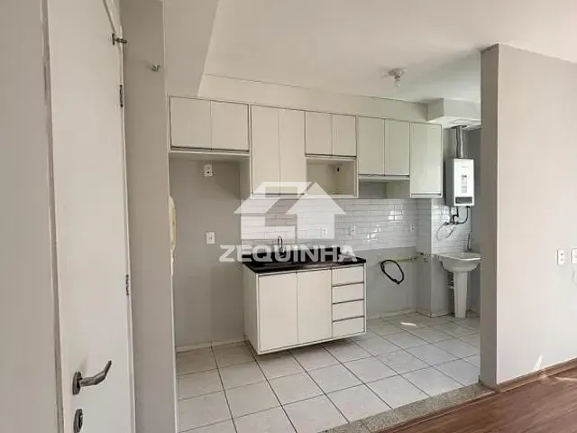 Apartamento com 46m² 2 quartos e 1 banheiro, para alugar, no bairro Piratininga em Osasco