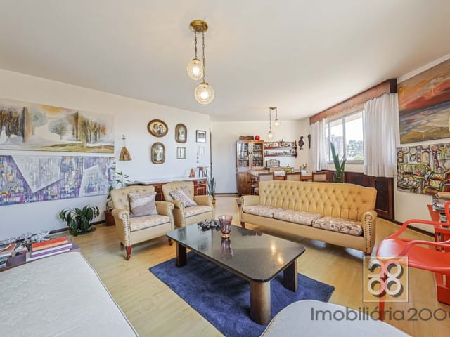 Apartamento 3 quartos e 2 banheiros, à venda, no bairro Alto Da Xv em Curitiba