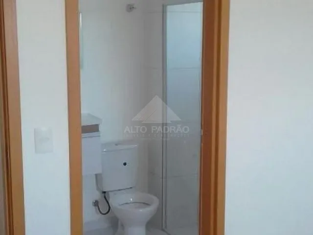 Apartamento à venda, no bairro Vila Assis Brasil em Mauá