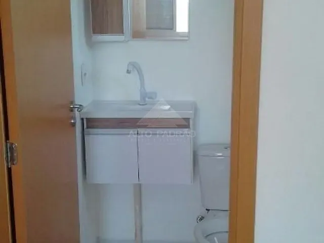 Apartamento à venda, no bairro Vila Assis Brasil em Mauá
