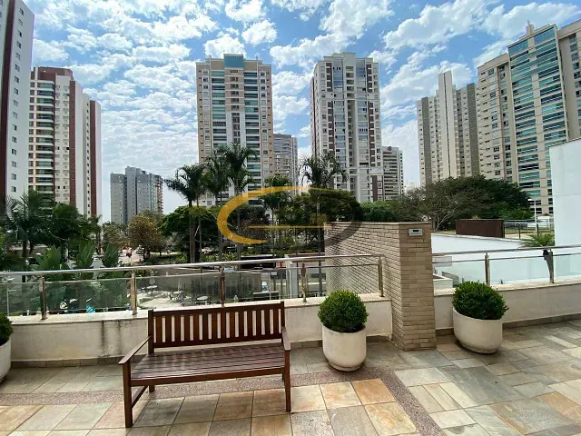 Apartamento com 225m² 3 quartos e 4 banheiros, à venda, no bairro Gleba Fazenda Palhano em Londrina