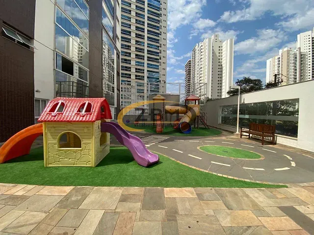 Apartamento com 225m² 3 quartos e 4 banheiros, à venda, no bairro Gleba Fazenda Palhano em Londrina