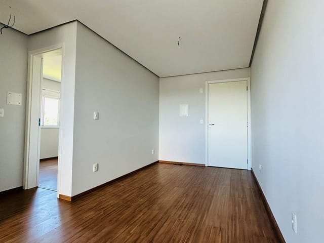 Apartamento 2 quartos e 1 banheiro, à venda, no bairro Nossa Senhora das Graças em Caxias do Sul