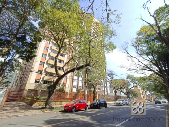 Apartamento 2 quartos e 1 banheiro, à venda, no bairro Cristo Rei em Curitiba