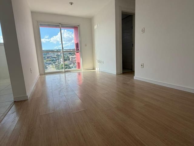 Apartamento 2 quartos e 1 banheiro, à venda, no bairro Esplanada em Caxias do Sul