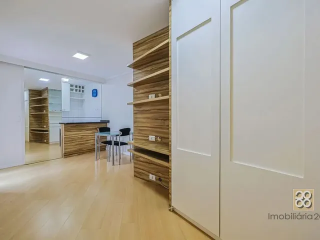 Apartamento 2 quartos e 1 banheiro, à venda, no bairro Água Verde em Curitiba