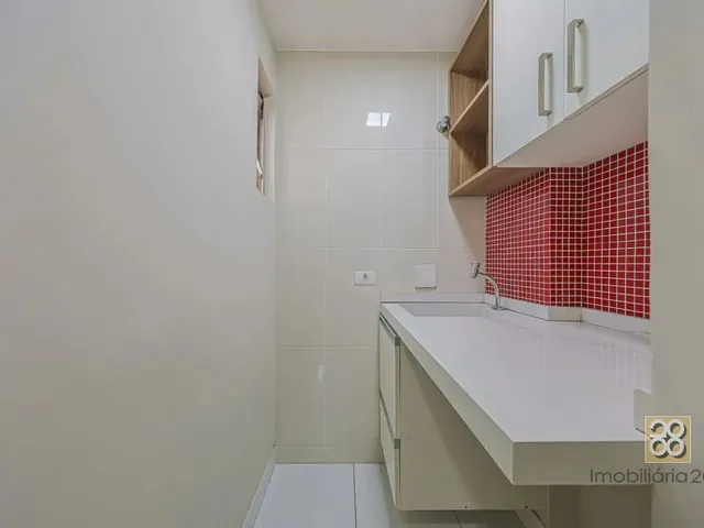 Apartamento 3 quartos e 1 banheiro, à venda, no bairro Água Verde em Curitiba
