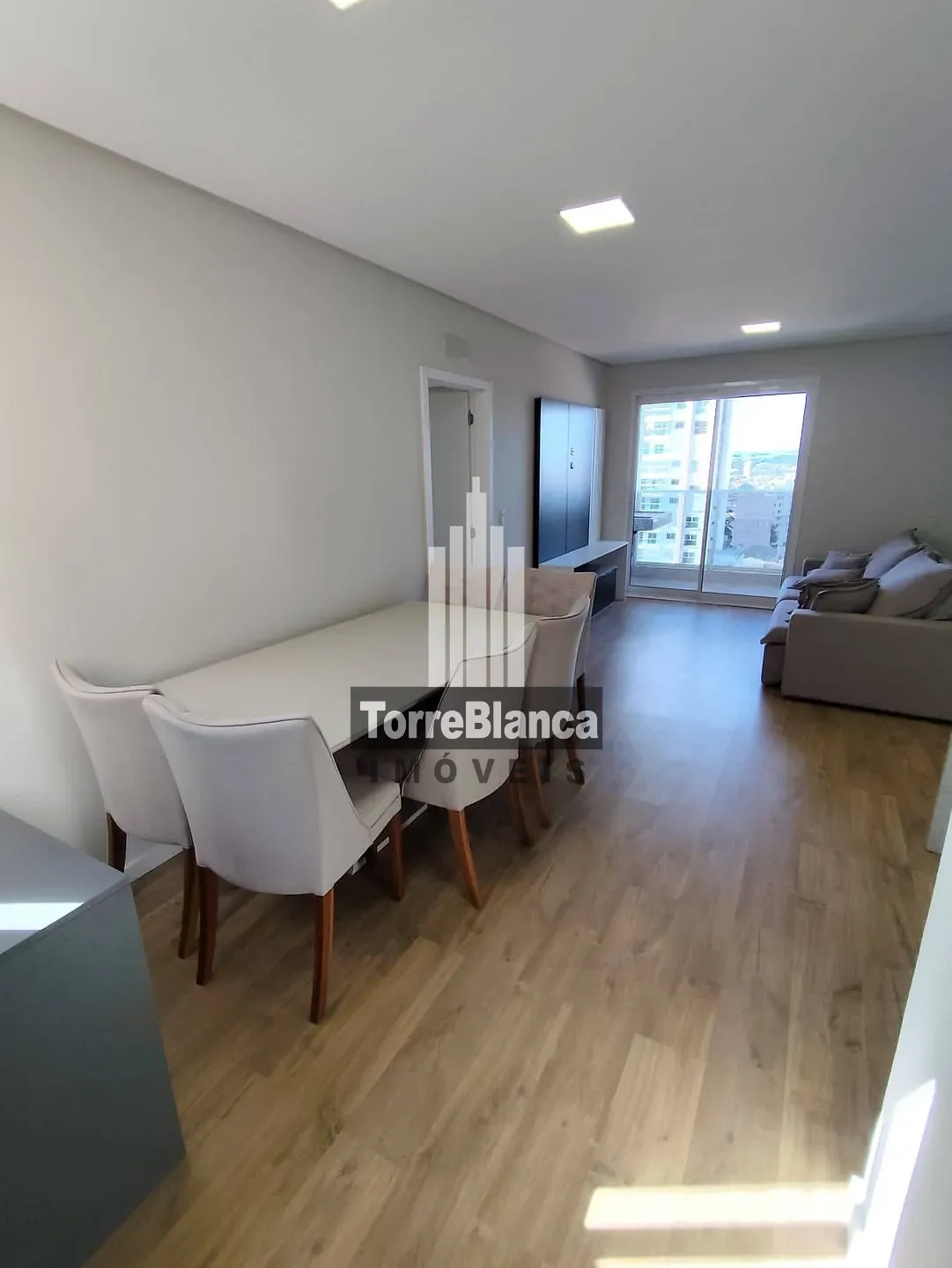 Apartamento, 3 quartos, 192 m² - Foto 2