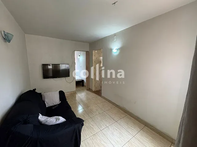 Apartamento com 52m² 3 quartos e 1 banheiro, à venda, no bairro Conjunto Habitacional Presidente Castelo Branco em Carapicuíba