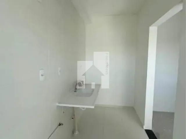 Apartamento 2 quartos e 1 banheiro, à venda, no bairro Jardim Buriti em Várzea Paulista