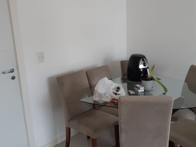 Apartamento 2 quartos e 1 banheiro, à venda, no bairro Itapuã em Vila Velha