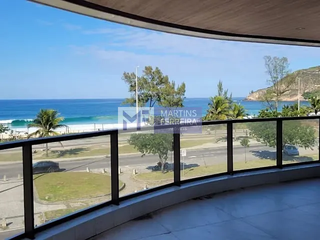 Apartamento com 100m² 2 quartos e 3 banheiros, à venda, no bairro Recreio dos Bandeirantes em Rio de Janeiro