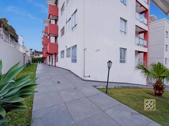Apartamento 2 quartos e 1 banheiro, à venda, no bairro Parolin em Curitiba