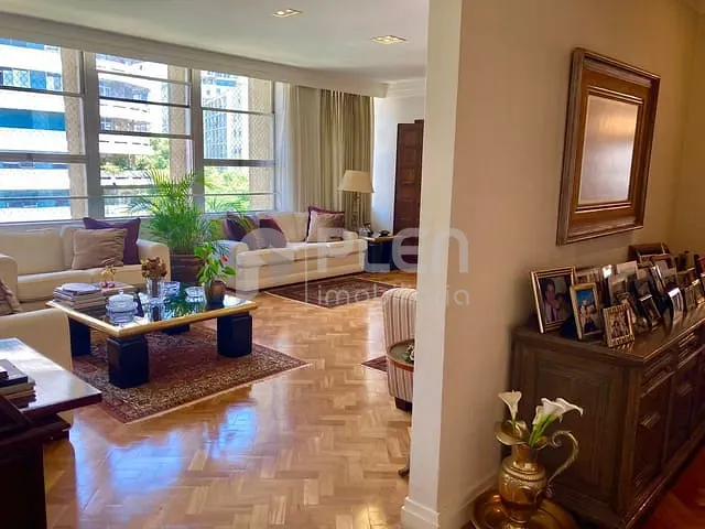 Apartamento 4 quartos e 5 banheiros, à venda, no bairro Vila Buarque em São Paulo