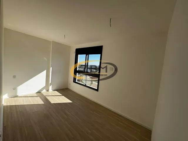 Apartamento com 147m² 3 quartos e 2 banheiros, à venda, no bairro Terra Bonita em Londrina