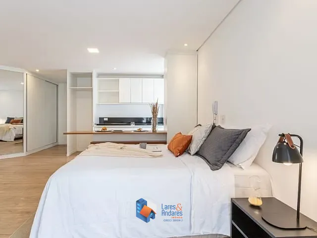 Apartamento com 30m² 1 quarto e 1 banheiro, à venda, no bairro Vila Nova Conceição em São Paulo