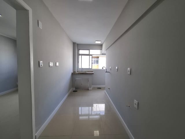 Apartamento 2 quartos e 2 banheiros, à venda, no bairro Azenha em Porto Alegre