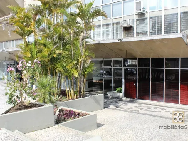 Apartamento 2 quartos e 1 banheiro, à venda, no bairro Centro em Curitiba