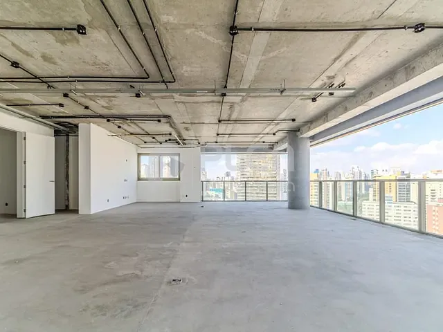 Apartamento 4 quartos e 6 banheiros, à venda, no bairro Vila Nova Conceição em São Paulo