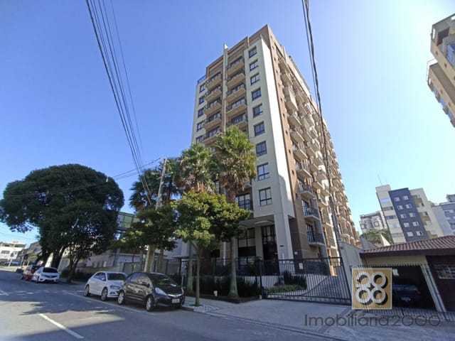 Apartamento 1 quarto e 1 banheiro, para alugar, no bairro Portão em Curitiba