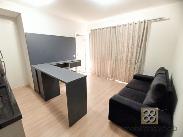Apartamento 1 quarto e 1 banheiro, para alugar, no bairro Portão em Curitiba