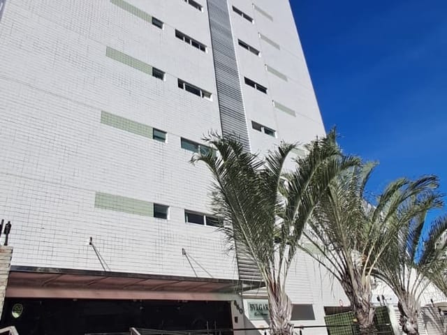 Apartamento 2 quartos e 2 banheiros, para alugar, no bairro Manaíra em João Pessoa