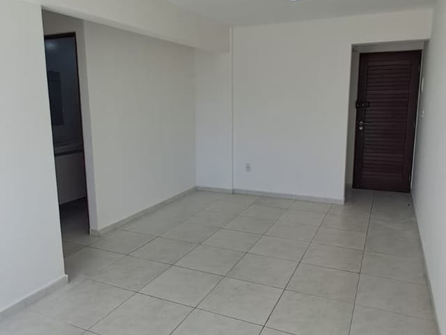 Apartamento 2 quartos e 2 banheiros, para alugar, no bairro Manaíra em João Pessoa