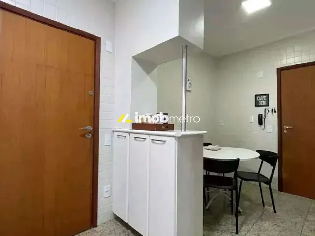 Apartamento 2 quartos e 3 banheiros, à venda, no bairro Cambuí em Campinas