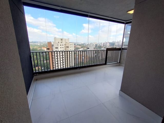 Apartamento com 68m² 2 quartos e 2 banheiros, à venda ou para alugar, no bairro Vila Madalena em São Paulo